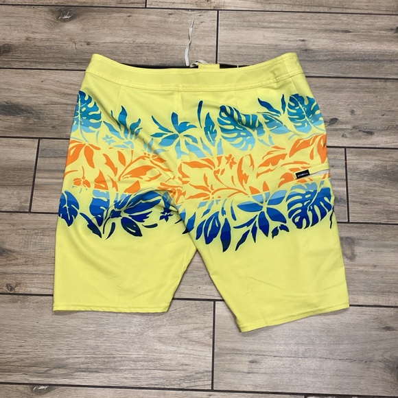 O’neill Boardshorts Swimsuit Size 33W 9 Inch Inseam - Picture 7 of 8